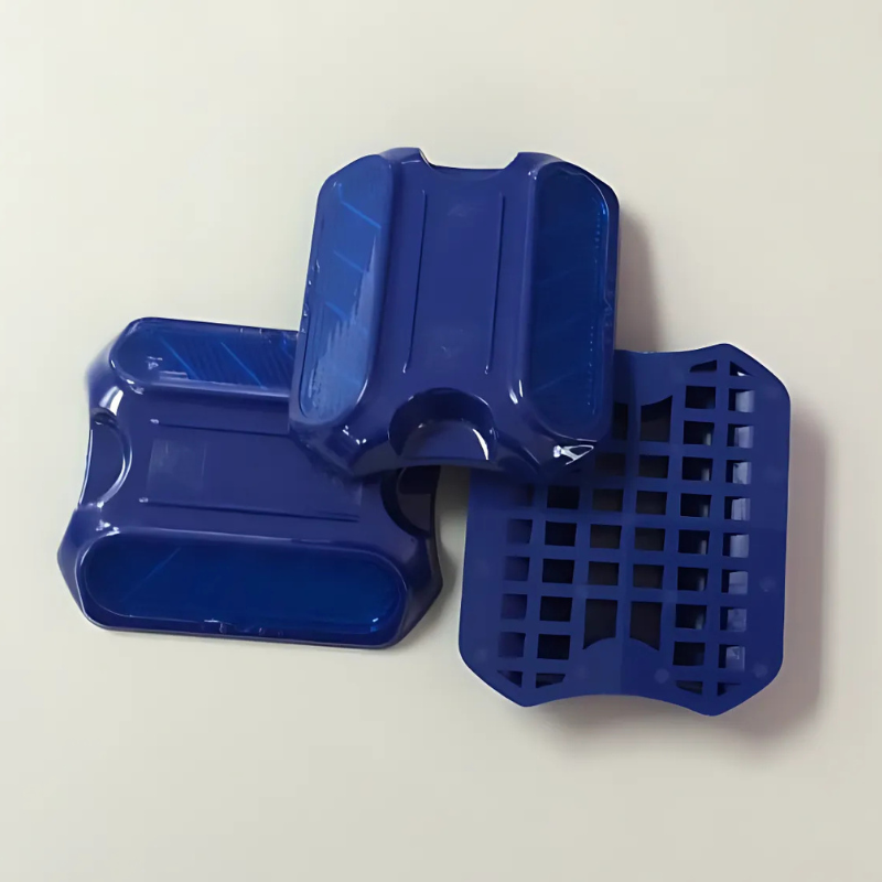 KT-215 Plastic stud Blue